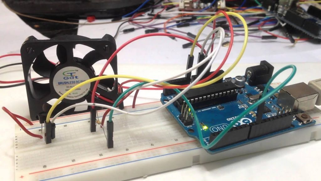 Guía paso a paso para cómo construir un circuito de control de temperatura para tu hogar con Arduino